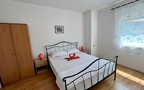 Apartments Monika Bibinje